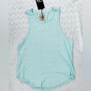 NWT- CHASER Cotton Basics Seamed Shirttail Muscle Tank
In Breezy Blue